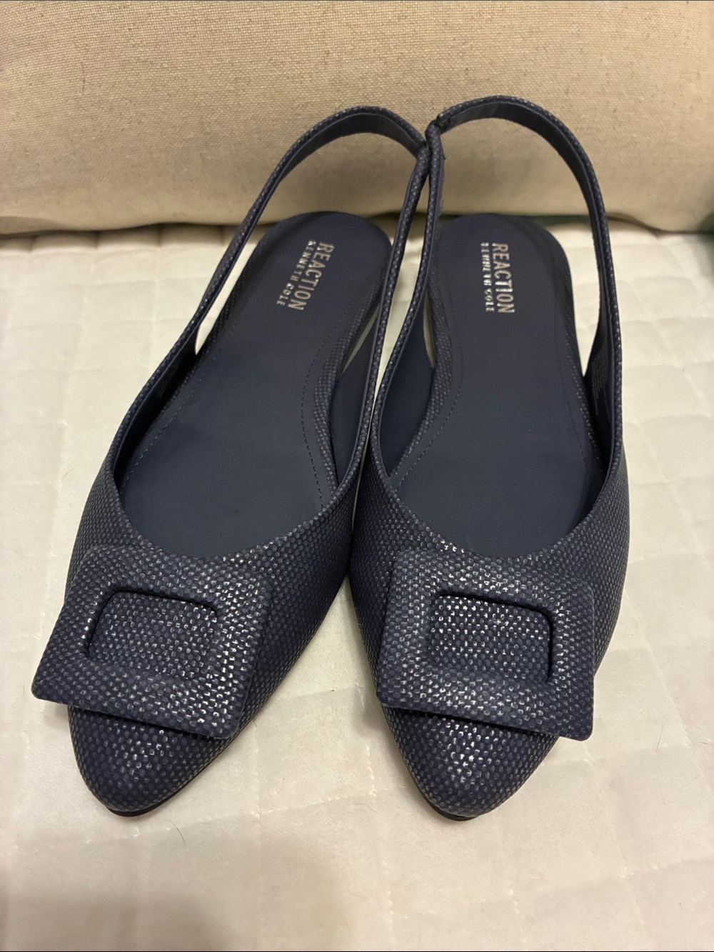 Kenneth Cole Reaction Navy Slingback Flats. Size 7.5